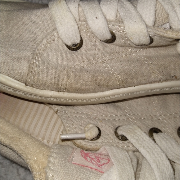 ROXY Bayshore Cream / Ivory Color Slip On Sneaker - Picture 5 of 6